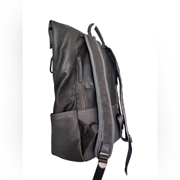 Rare Red Bull Alpha Tauri Backpack and Insulated Lunch Tote - Picture 5 of 10